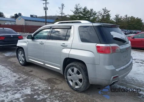 2015 GMC Terrain Denali из США, поврежденный, VIN 2GKFLZE30F6363220
